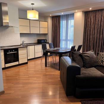 Сдается 2-х комнатная квартира, 92 м²