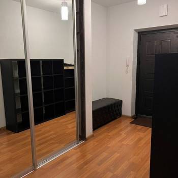 Сдается 2-х комнатная квартира, 92 м²