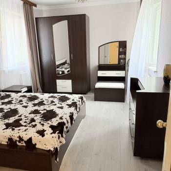Сдается Многокомнатная квартира, 98,1 м²