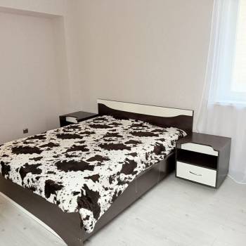 Сдается Многокомнатная квартира, 98,1 м²