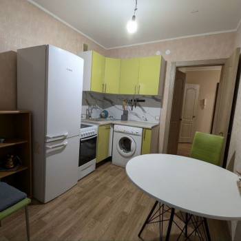 Сдается 2-х комнатная квартира, 56 м²