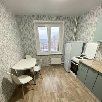 Сдается 2-х комнатная квартира, 60 м²