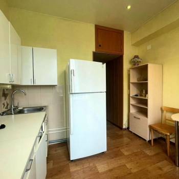 Сдается 1-комнатная квартира, 42 м²