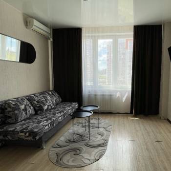 Сдается 1-комнатная квартира, 37 м²
