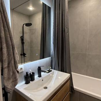 Сдается 2-х комнатная квартира, 58,6 м²