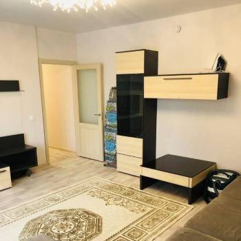 Сдается 2-х комнатная квартира, 65,8 м²