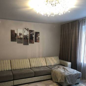 Сдается 2-х комнатная квартира, 65,8 м²