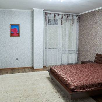 Сдается Многокомнатная квартира, 98 м²