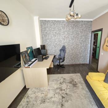 Продается 2-х комнатная квартира, 50,5 м²