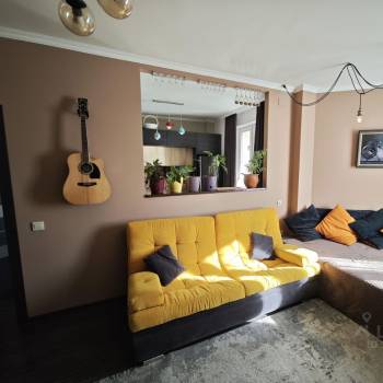Продается 2-х комнатная квартира, 50,5 м²