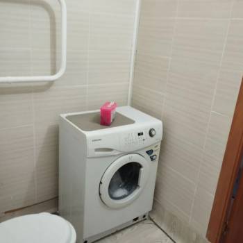 Продается 1-комнатная квартира, 42 м²
