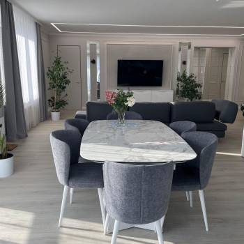 Продается Многокомнатная квартира, 174,6 м²