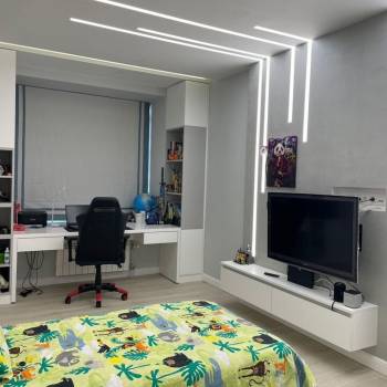 Продается Многокомнатная квартира, 174,6 м²