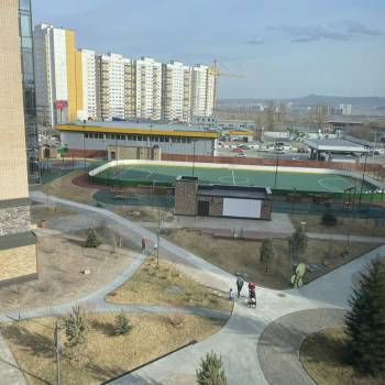 Сдается 1-комнатная квартира, 42 м²