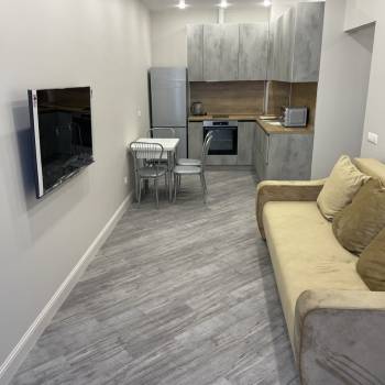 Сдается 1-комнатная квартира, 42 м²