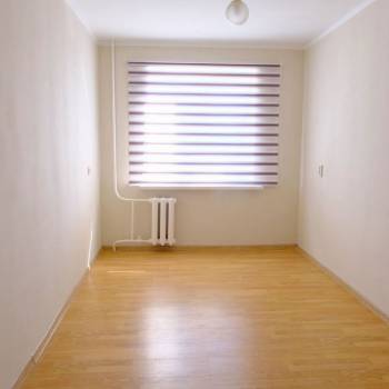 Продается Многокомнатная квартира, 62 м²