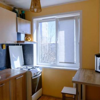 Продается Многокомнатная квартира, 62 м²