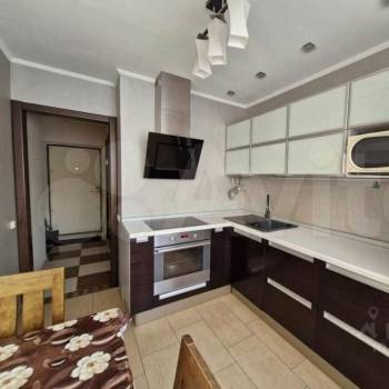 Продается 2-х комнатная квартира, 50,4 м²