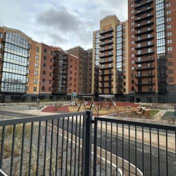 Продается 1-комнатная квартира, 40,7 м²