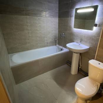Сдается 1-комнатная квартира, 41 м²
