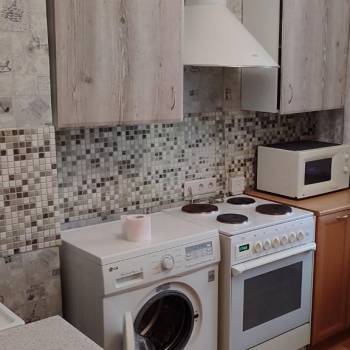 Сдается 1-комнатная квартира, 43 м²