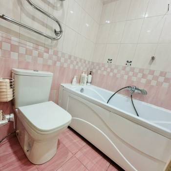 Продается Многокомнатная квартира, 81,2 м²