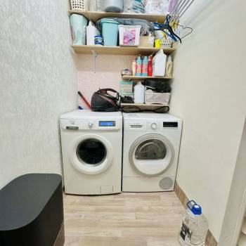 Продается Многокомнатная квартира, 81,2 м²