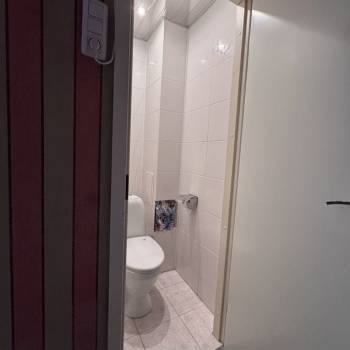 Продается 1-комнатная квартира, 42 м²