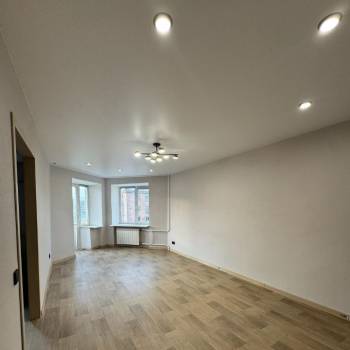 Продается 1-комнатная квартира, 35,9 м²