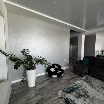 Продается Дом, 360 м²