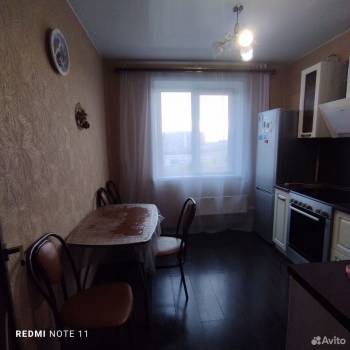 Сдается 1-комнатная квартира, 36 м²
