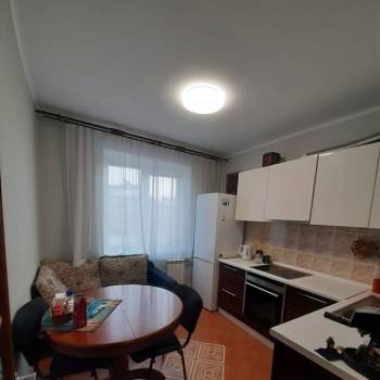 Продается 2-х комнатная квартира, 54 м²