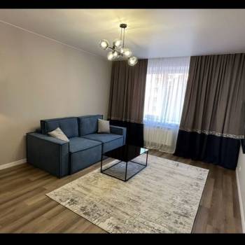 Сдается 2-х комнатная квартира, 66 м²