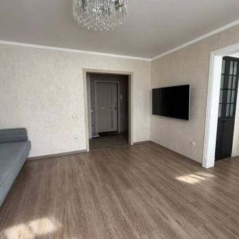 Продается 2-х комнатная квартира, 60 м²