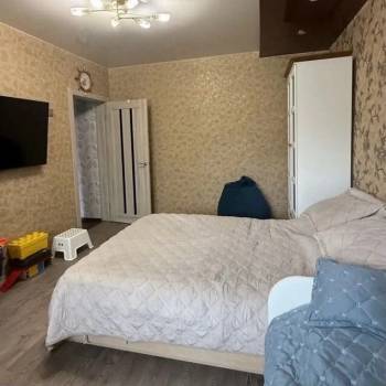 Продается 1-комнатная квартира, 35 м²