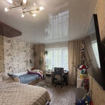Продается 1-комнатная квартира, 35 м²
