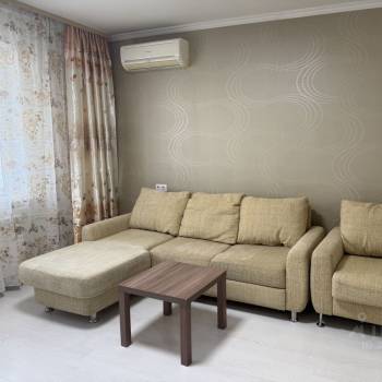 Сдается Многокомнатная квартира, 53 м²