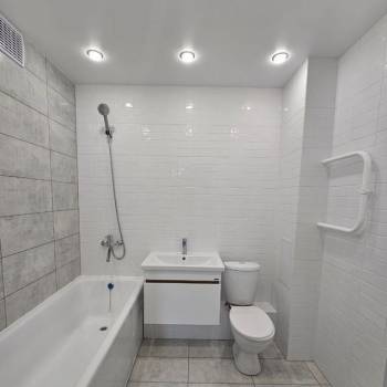 Сдается 2-х комнатная квартира, 60 м²