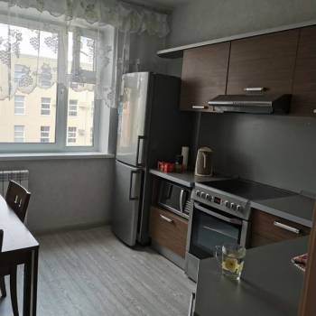 Сдается 1-комнатная квартира, 41 м²