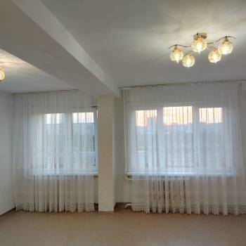 Продается 3-х комнатная квартира, 72,8 м²
