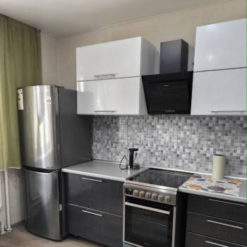 Сдается 1-комнатная квартира, 39,6 м²