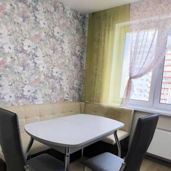 Сдается 1-комнатная квартира, 39,6 м²