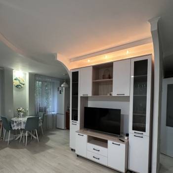 Продается 2-х комнатная квартира, 44 м²