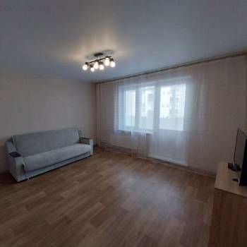 Сдается 1-комнатная квартира, 40,4 м²