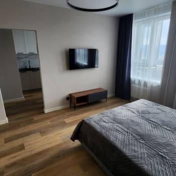 Сдается 1-комнатная квартира, 42 м²