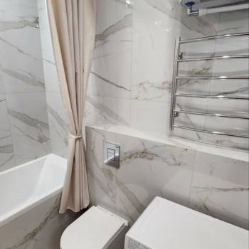Сдается 1-комнатная квартира, 42 м²