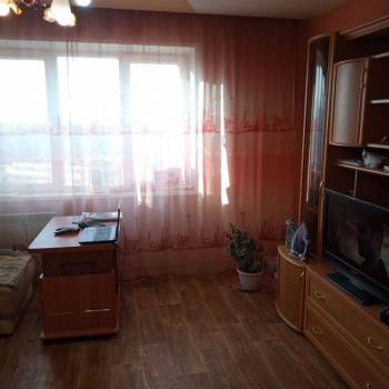 Продается Многокомнатная квартира, 80 м²
