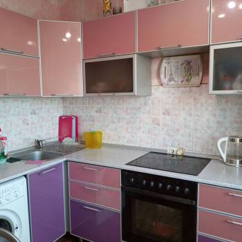 Продается Многокомнатная квартира, 80 м²