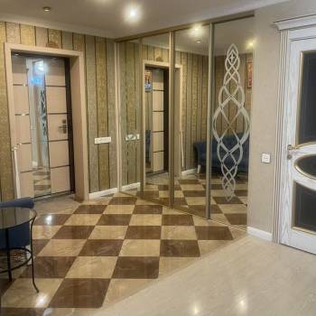 Продается 3-х комнатная квартира, 128 м²