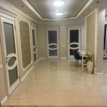 Продается 3-х комнатная квартира, 128 м²